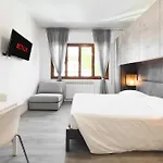 Pietramellara Apartment, Center, Station, Fiera Appartement *
