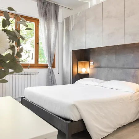 Pietramellara Apartment, Center, Station, Fiera Апартаменты