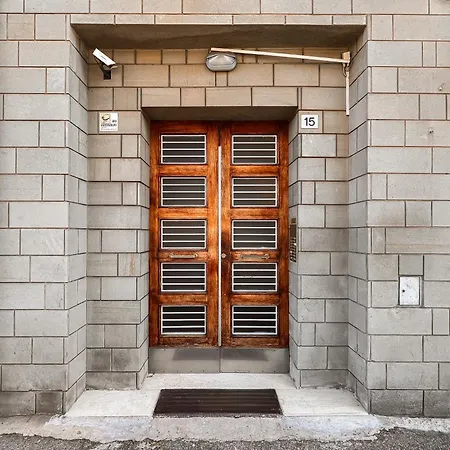 Апартаменты Pietramellara Apartment, Center, Station, Fiera *